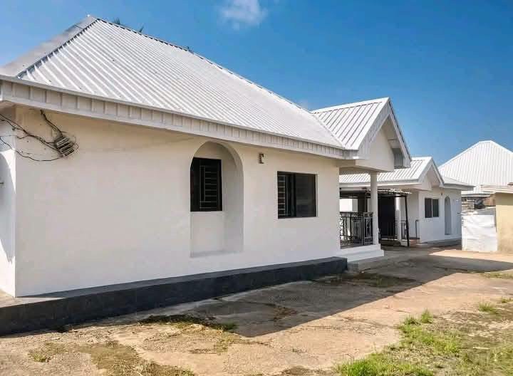 Residential Property in Judges Quarters for sale in Judges Quarters, Makurdi, Benue