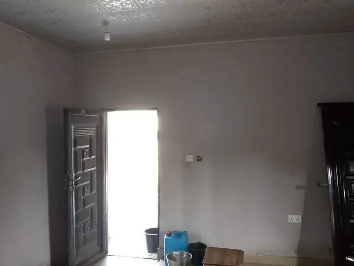 Spacious Single Room with Burglary Extension for rent in Makurdi, Benue