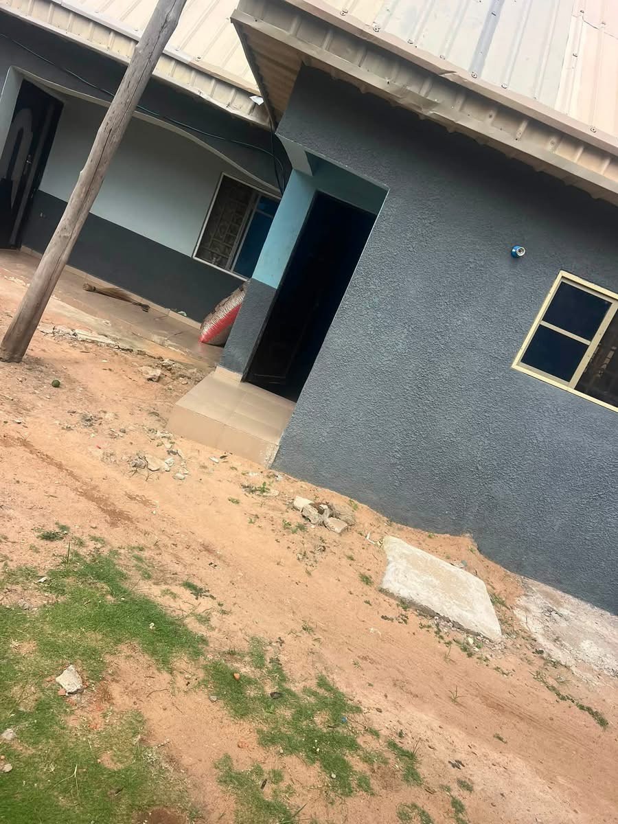 Clean Brand New One Bedroom Apartment for rent in Ayihe George Akume way, Makurdi, Benue
