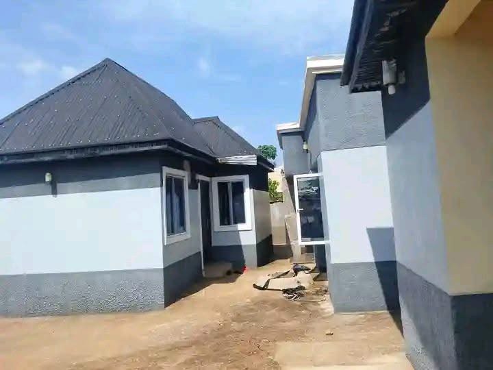 Compound of Multiple Residential Units for sale in Achusa, Makurdi, Benue