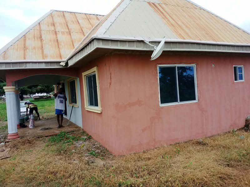 Additional view of 2 Bedrooms Flat for Sale in Makurdi