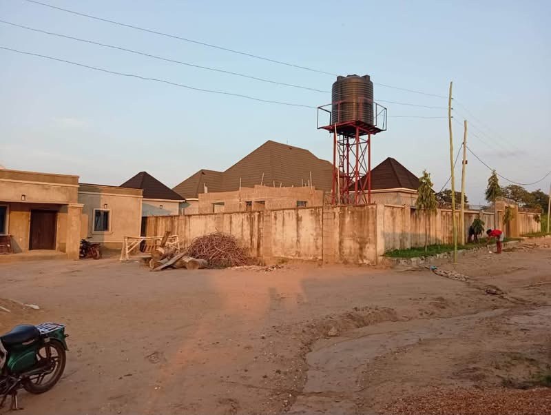 100x100 Land Behind Ovation Hotel for sale in Yaikyo, Makurdi, Benue