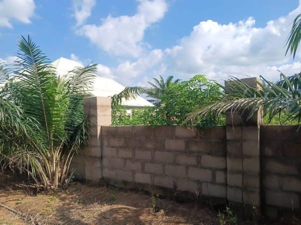 Additional view of 2 Bedroom House with Ate and Store