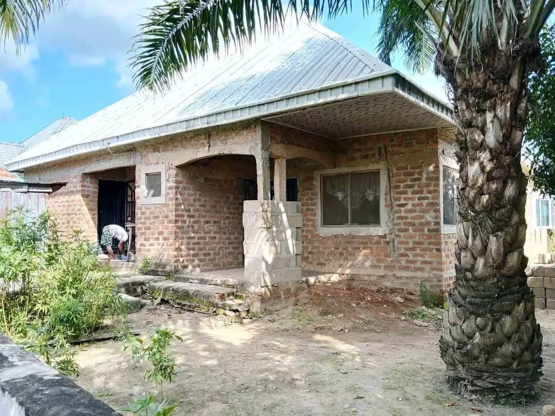 Spacious 3 Bedroom Flat for Sale for sale in Behind Rescue City Owner Occupier Quarters Phase II, Makurdi, Benue