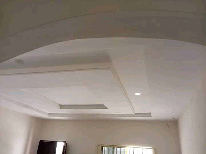 Additional view of Spacious Two Bedroom Flat