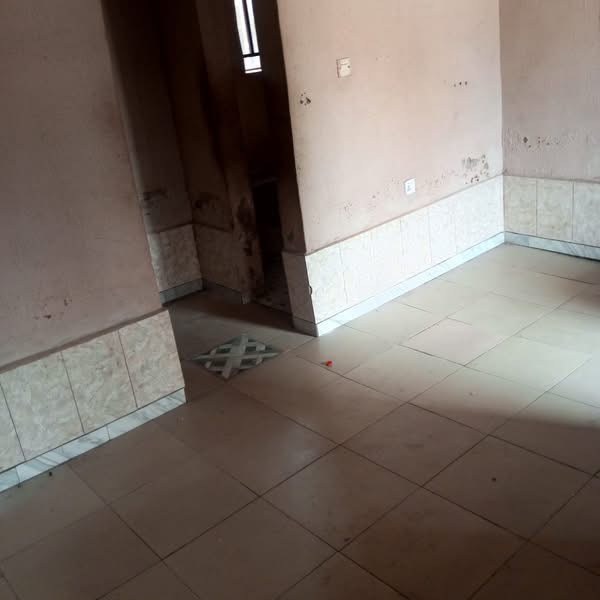 1 Room Self Contain for Rent for rent in Ishaya Bakut Road, Makurdi, Benue