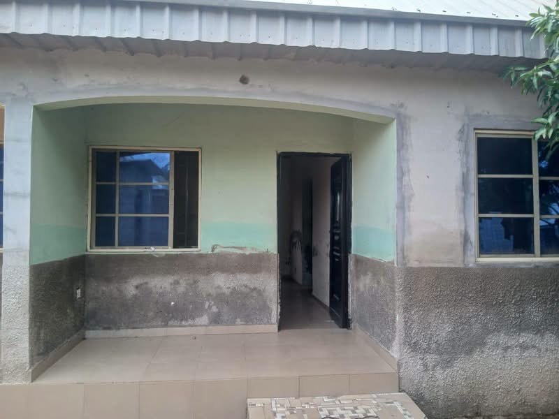 Cozy One Bedroom Flat Apartment for rent in Behind Hotel Lucia, Makurdi, Benue