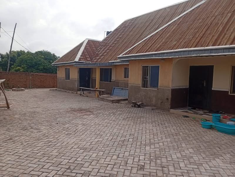 Spacious 2-Bedroom Apartment for Rent for rent in Nyon, Makurdi, Benue