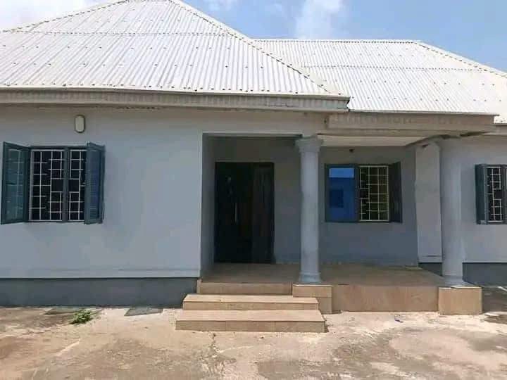 Two Bedroom Flat for Rent for rent in Naka Road, Makurdi, Benue
