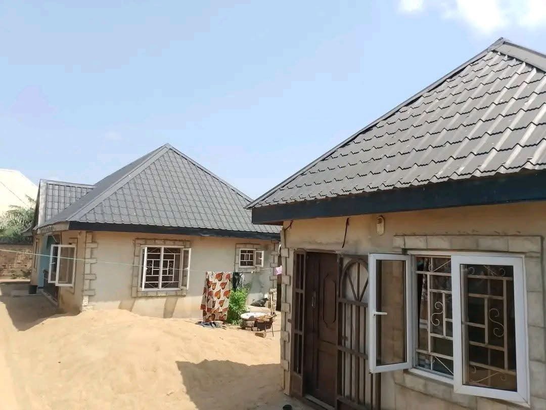 Additional view of 3 Bedroom House with 2 Bedroom Units