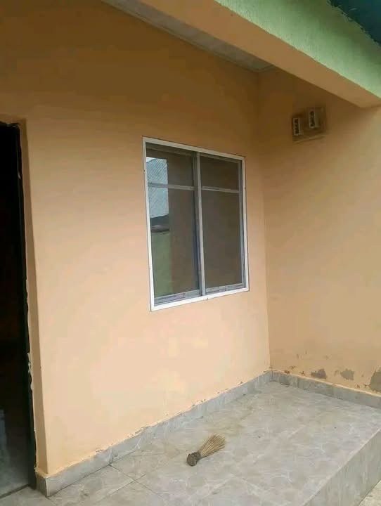Clean Room and Parlor for Rent for rent in Behind Tiny Tot School, after Kanshio Futures, Makurdi, Benue