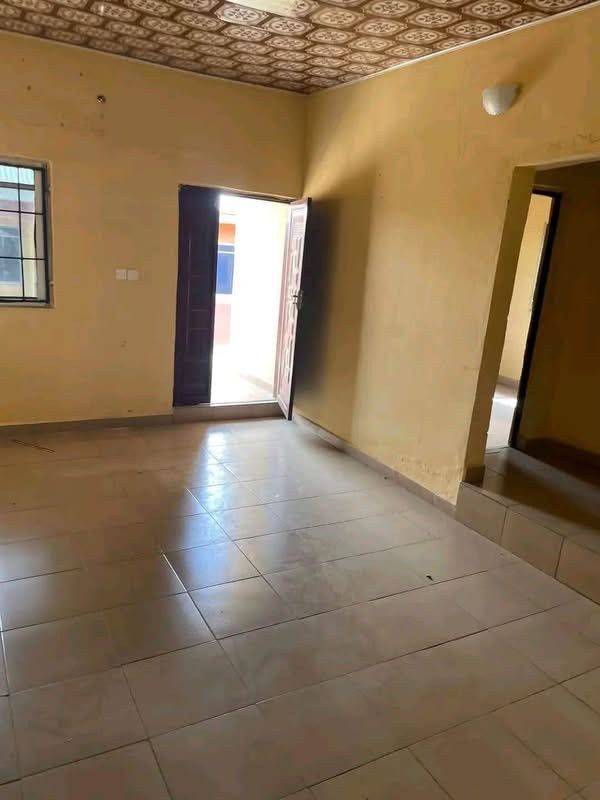 Additional view of 2 Bedroom Apartment to Let
