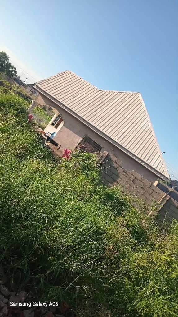 Excellent Land For Sale in Makurdi for sale in Yaikyo New Road, Makurdi, Benue