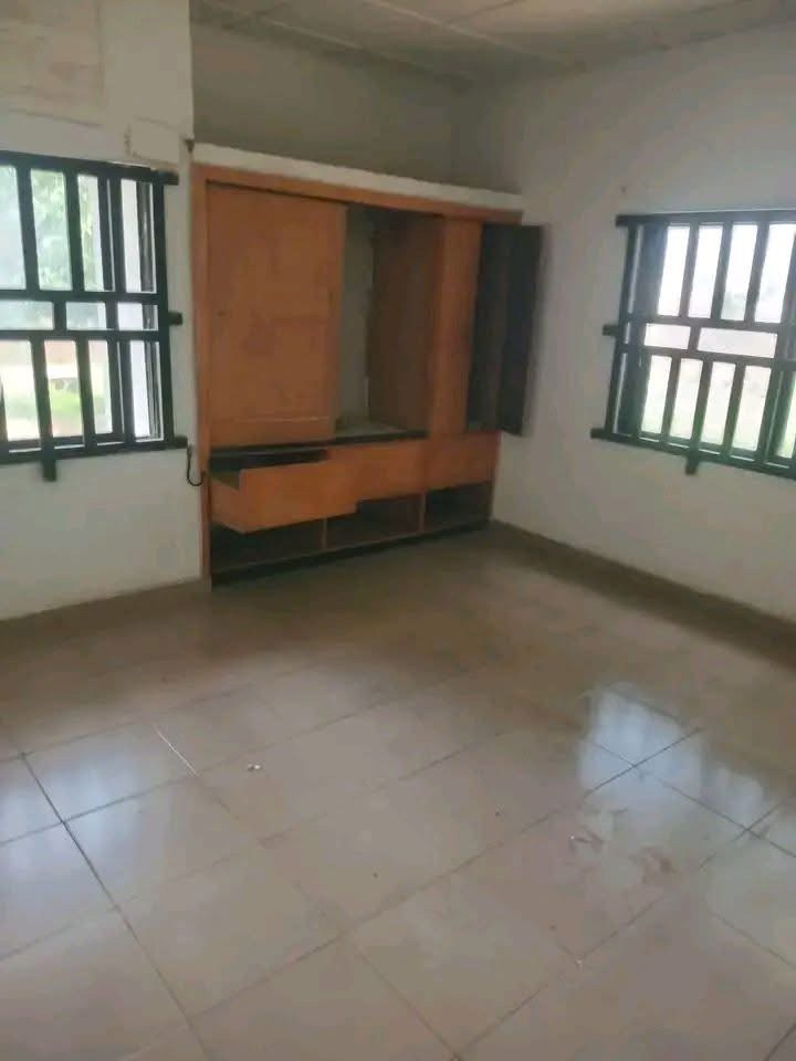 Additional view of Spacious 3-Bedroom Standalone Apartment