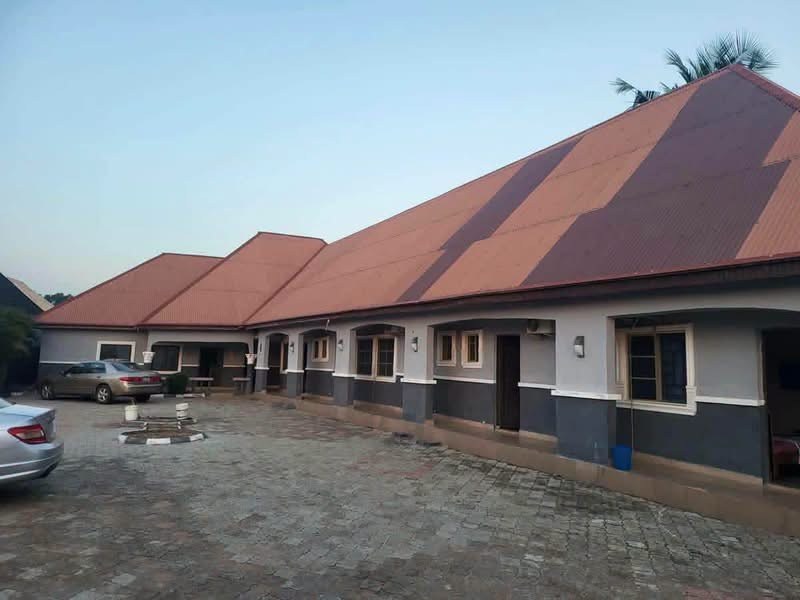 24-Room Hotel for Sale in Makurdi for sale in Mobile Barrack, Makurdi, Benue