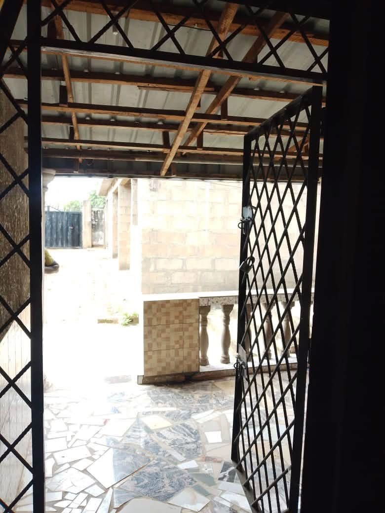 Additional view of Spacious One Bedroom Flat Apartment for Rent