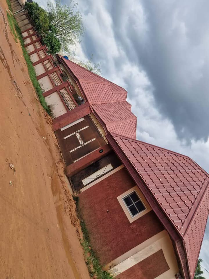 Spacious 3-Bedroom Flat with BQ for sale in Welfare quarters, Makurdi, Benue