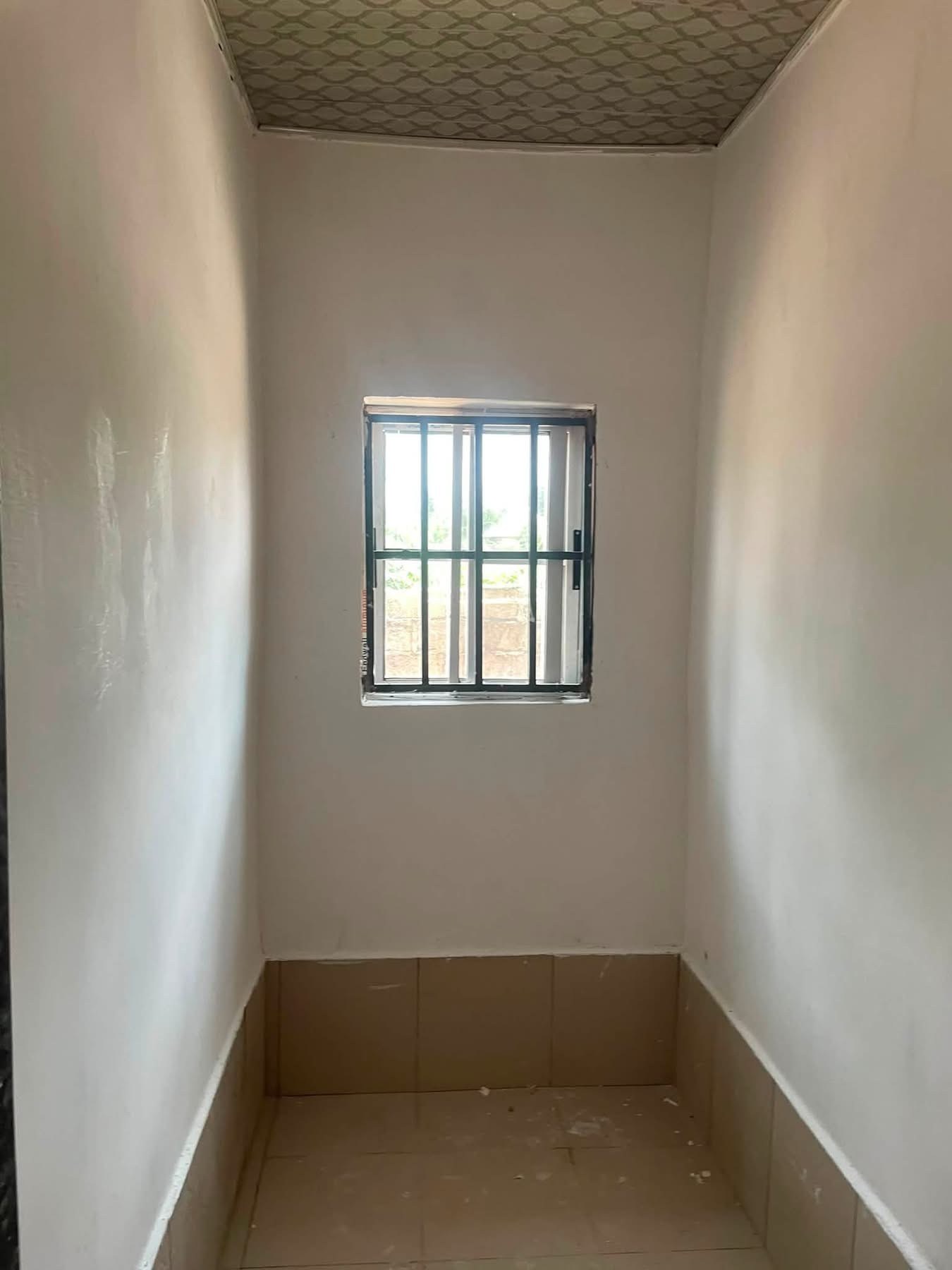 Additional view of Newly Available 1-Bedroom and Parlour Apartment