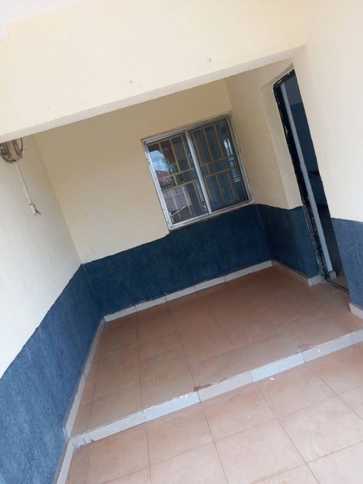 Additional view of Newly Renovated 2-Bedroom House for Rent