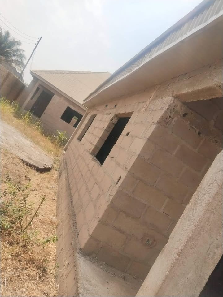 Uncompleted Two Bedroom Apartments for sale in Owners Occupiers Quarters, Makurdi, Benue