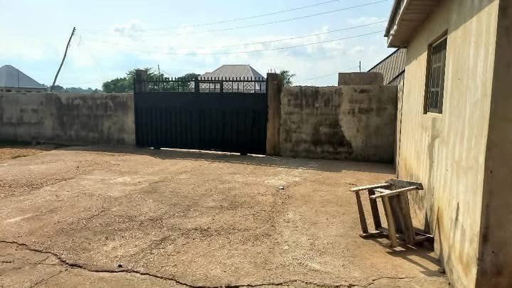 Additional view of Modern Three Bedroom Flat in Achusa