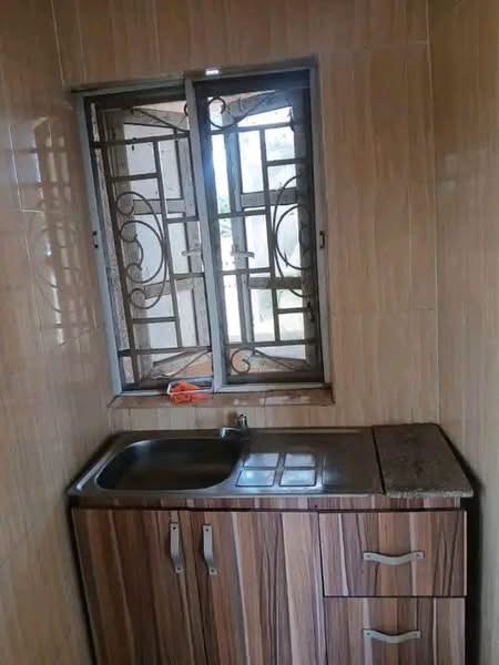 Additional view of Standard Self-Contained Room for Rent