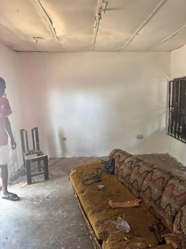 Additional view of Shop for Rent at High Level