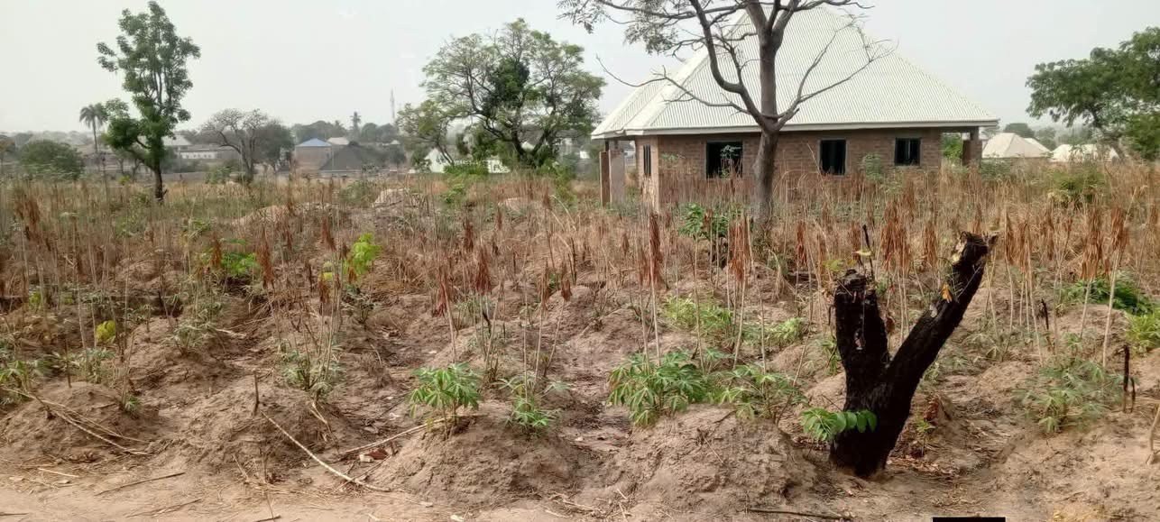 Additional view of Spacious Plot of Land in Yaikyor, Makurdi