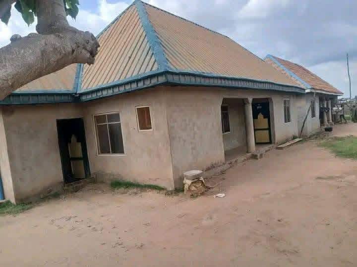 Distress Sale: 2-Bedroom Flat, Makurdi for sale in Makurdi, Benue