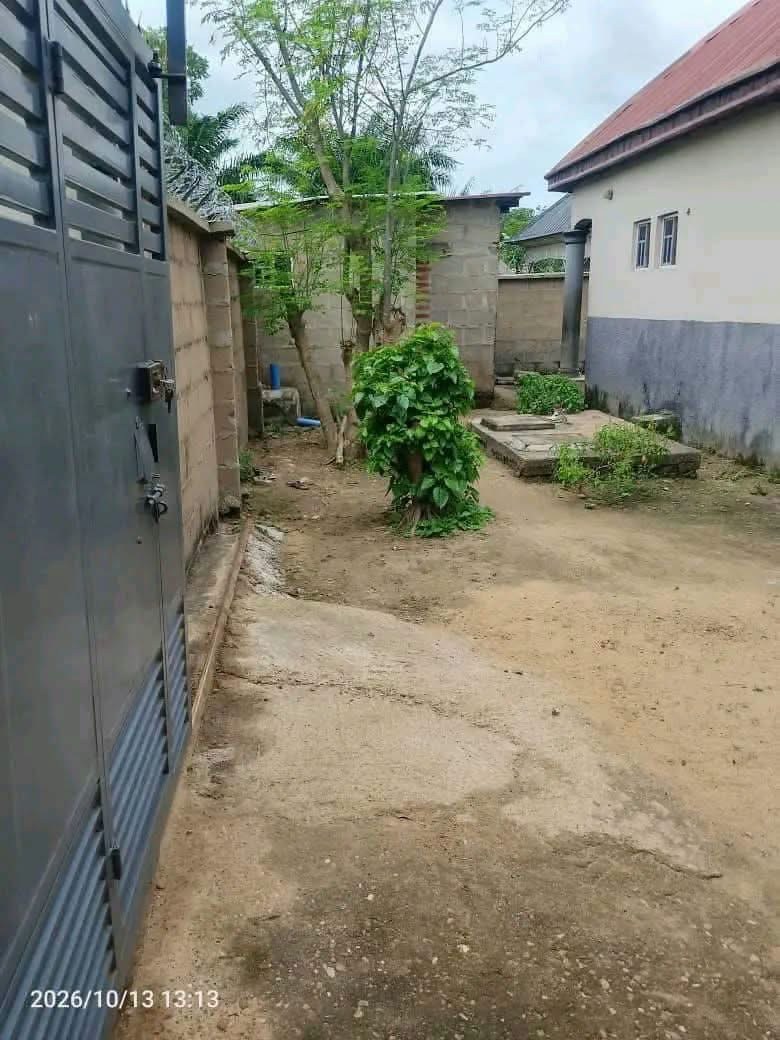 Additional view of 3 Bedroom Flat with BQ