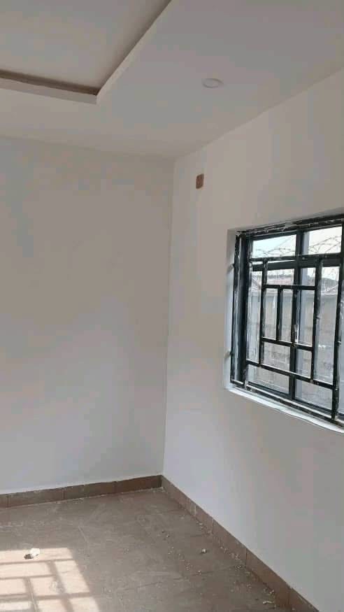 Additional view of Neatly Finished Self-Contain Room