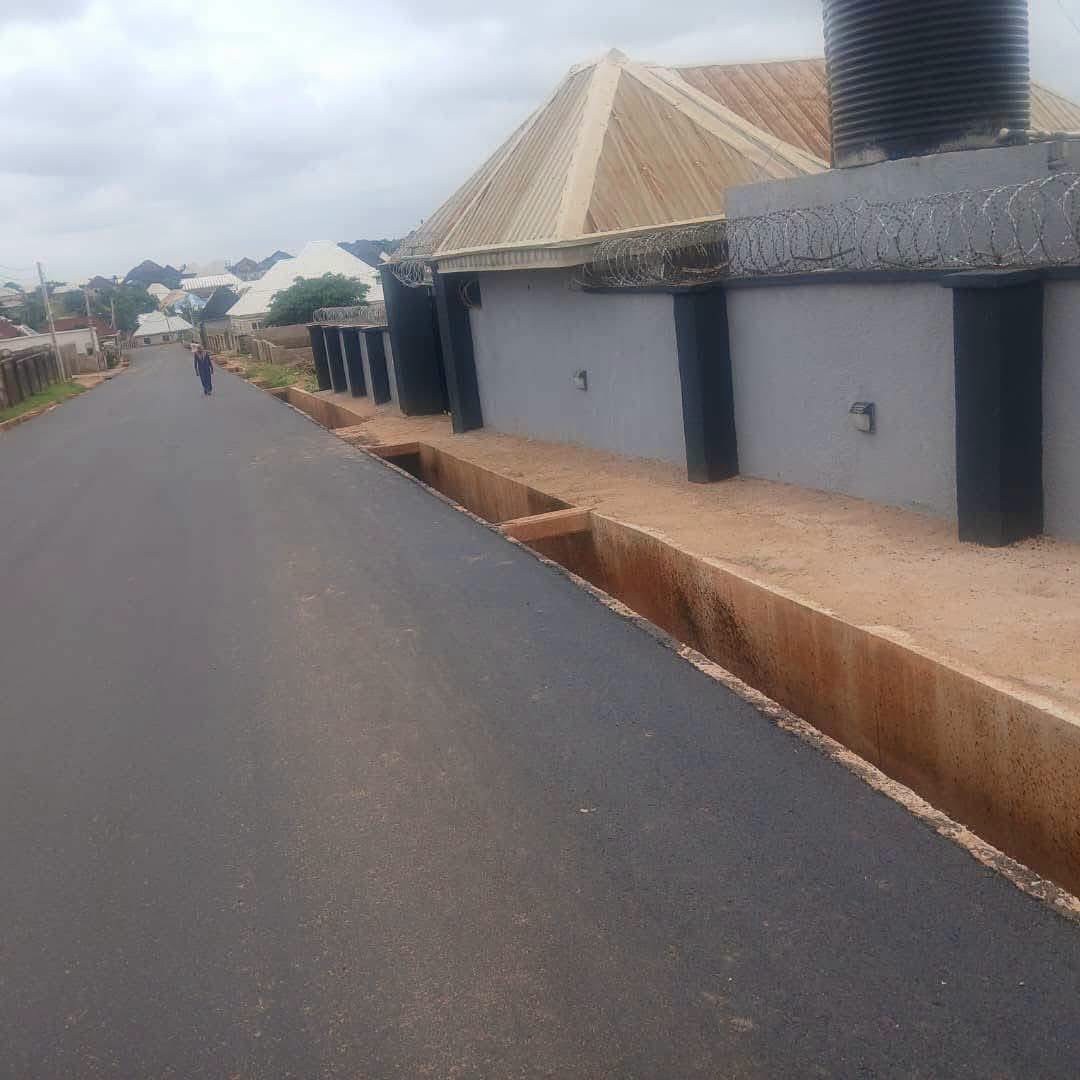 Additional view of Mini Estate with Flats for Sale