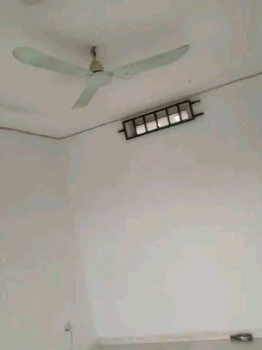 Additional view of Shop for Rent with POP and Fan