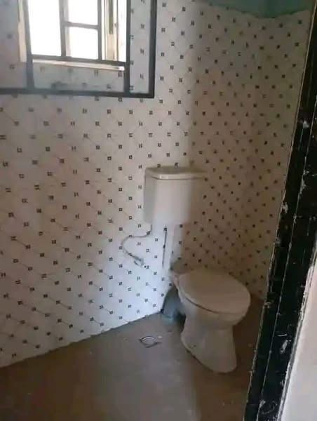 Additional view of Single Room Self Contained Apartment