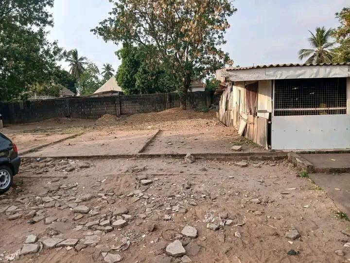 Large Commercial Land Facing Tarred Road for sale in Modern Market Road, Makurdi, Benue