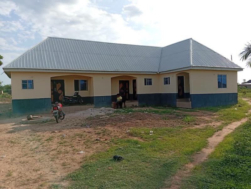 Multiple Units Residential Property for Sale for sale in Apir, Makurdi, Benue