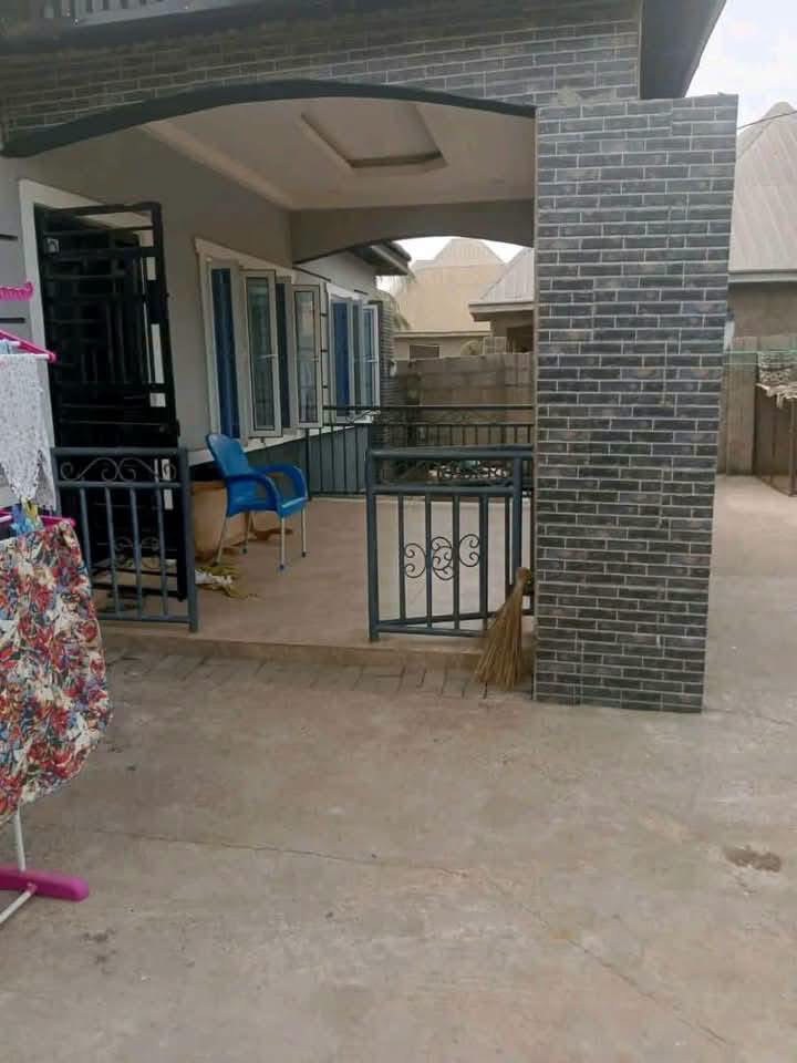 Additional view of Standard 3 Bedroom Flat for Sale