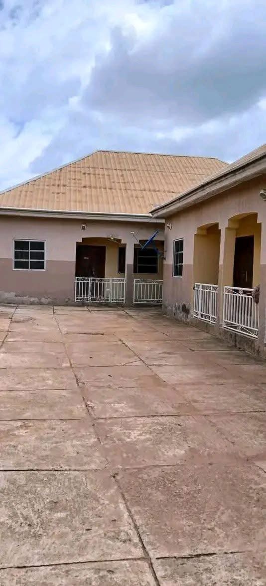 Neat 3 Bedroom Apartment for Rent for rent in Judges Quarters, Makurdi, Benue
