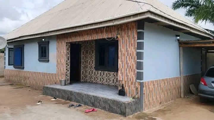 Additional view of Compound of Multiple Residential Units for Sale