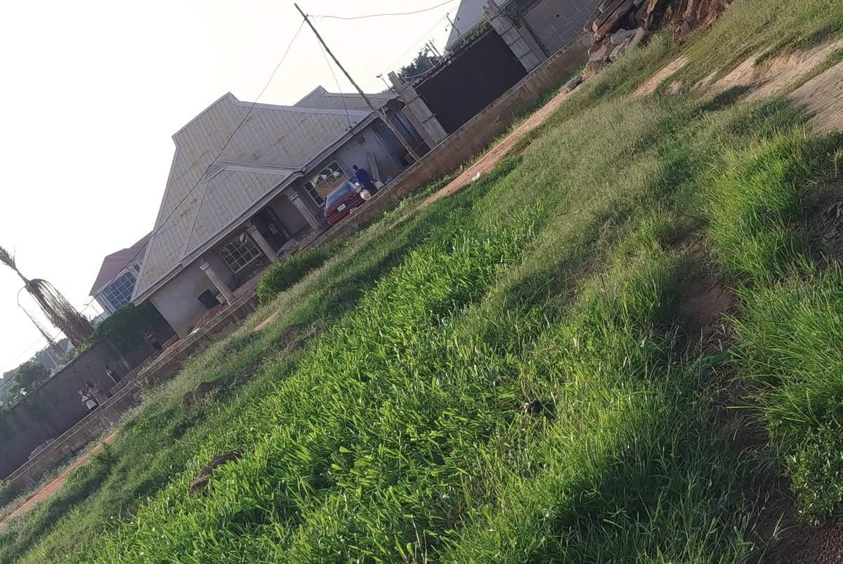 100x100 Plot for Urgent Sale for sale in Ishaya Bakute Road, Makurdi, Benue