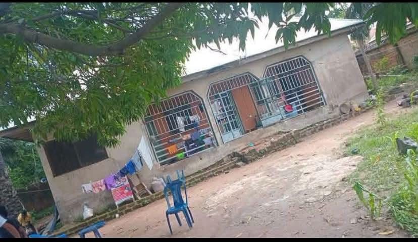 Block of 1 Bedroom Flat with BQ for sale in Behind Vitaform Modern Market road, Makurdi, Benue