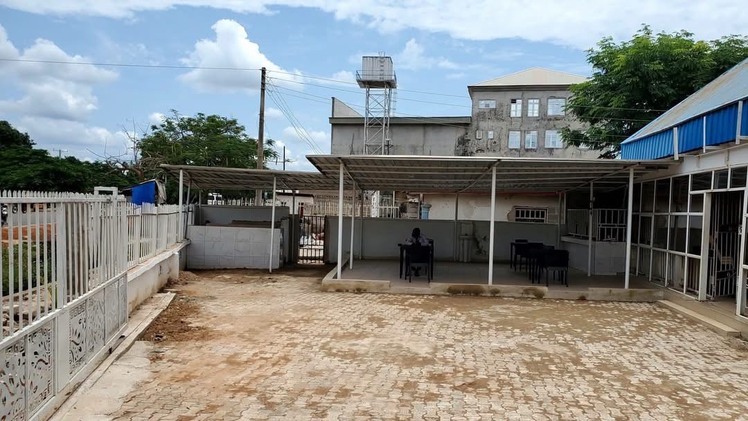 Outdoor Eatery Grill Spot Kitchen Space Lease for rent in Old GRA, Makurdi, Benue