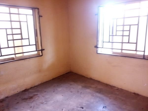 Additional view of Comfortable 2 Bedroom Apartment for Rent