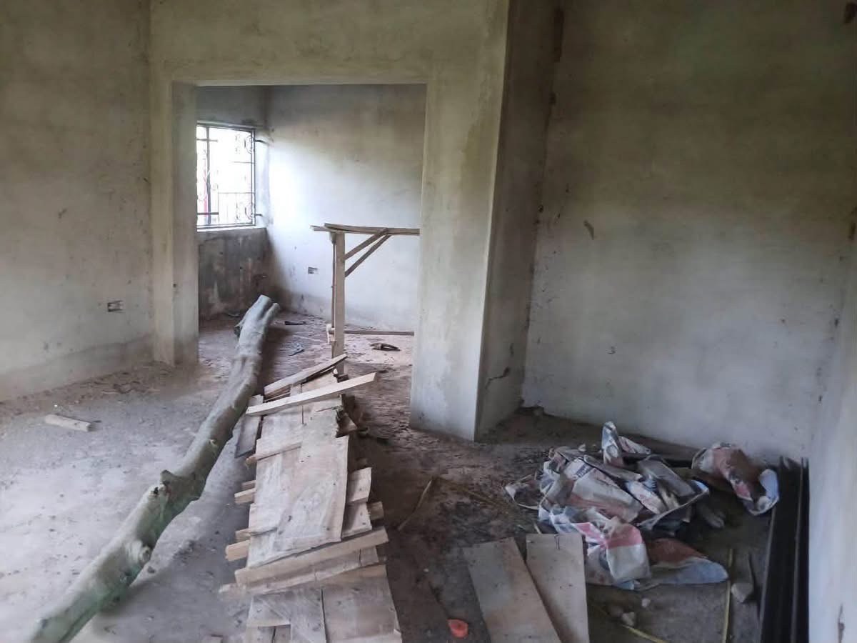 Additional view of 2 Bedroom House with Ate and Store