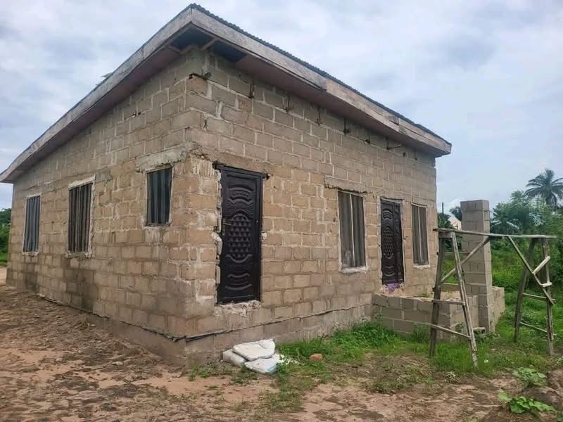 Three Bedroom Flat for Sale for sale in Tse Ayu, Makurdi, Benue