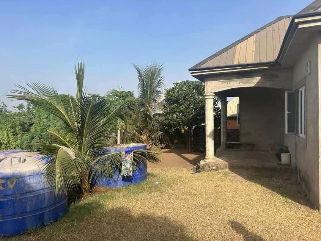 Solid Built 3-Bedroom Bungalow for Sale for sale in By Deeper Life Camp, George Akume Way Makurdi, Makurdi, Benue