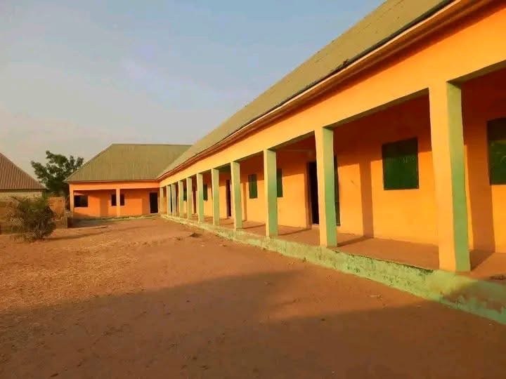 Modern College with Residential Units for Sale for sale in Achusa, Makurdi, Benue