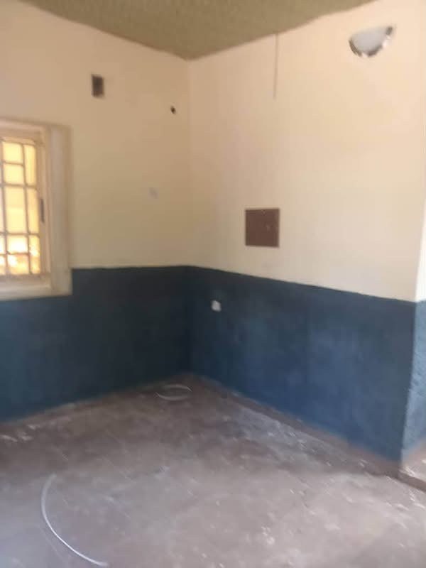 Fenced Room and Parlour for Rent for rent in Deeper Life camp, Makurdi, Benue
