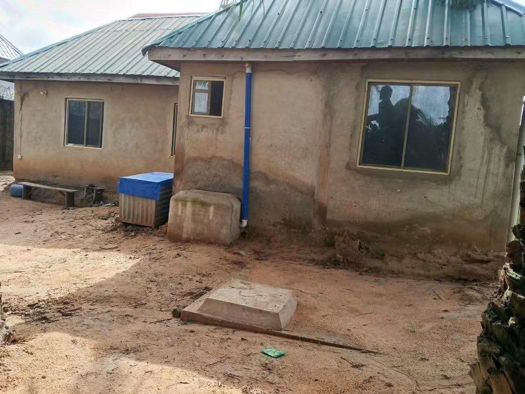 Fenced 2 Bedroom Flat Makurdi for sale in George Akume Way, Makurdi, Benue