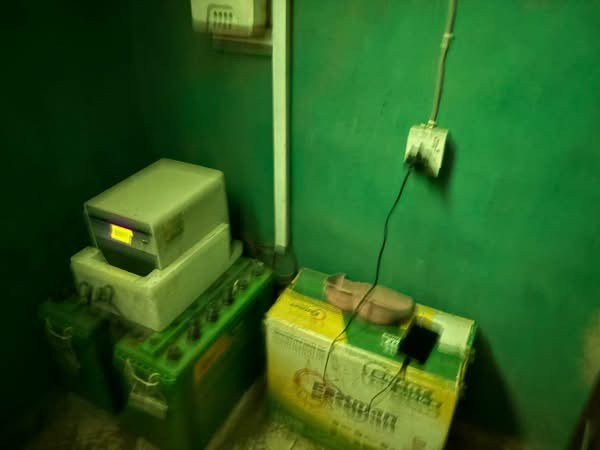 Additional view of Bet9ja Shop with Equipment